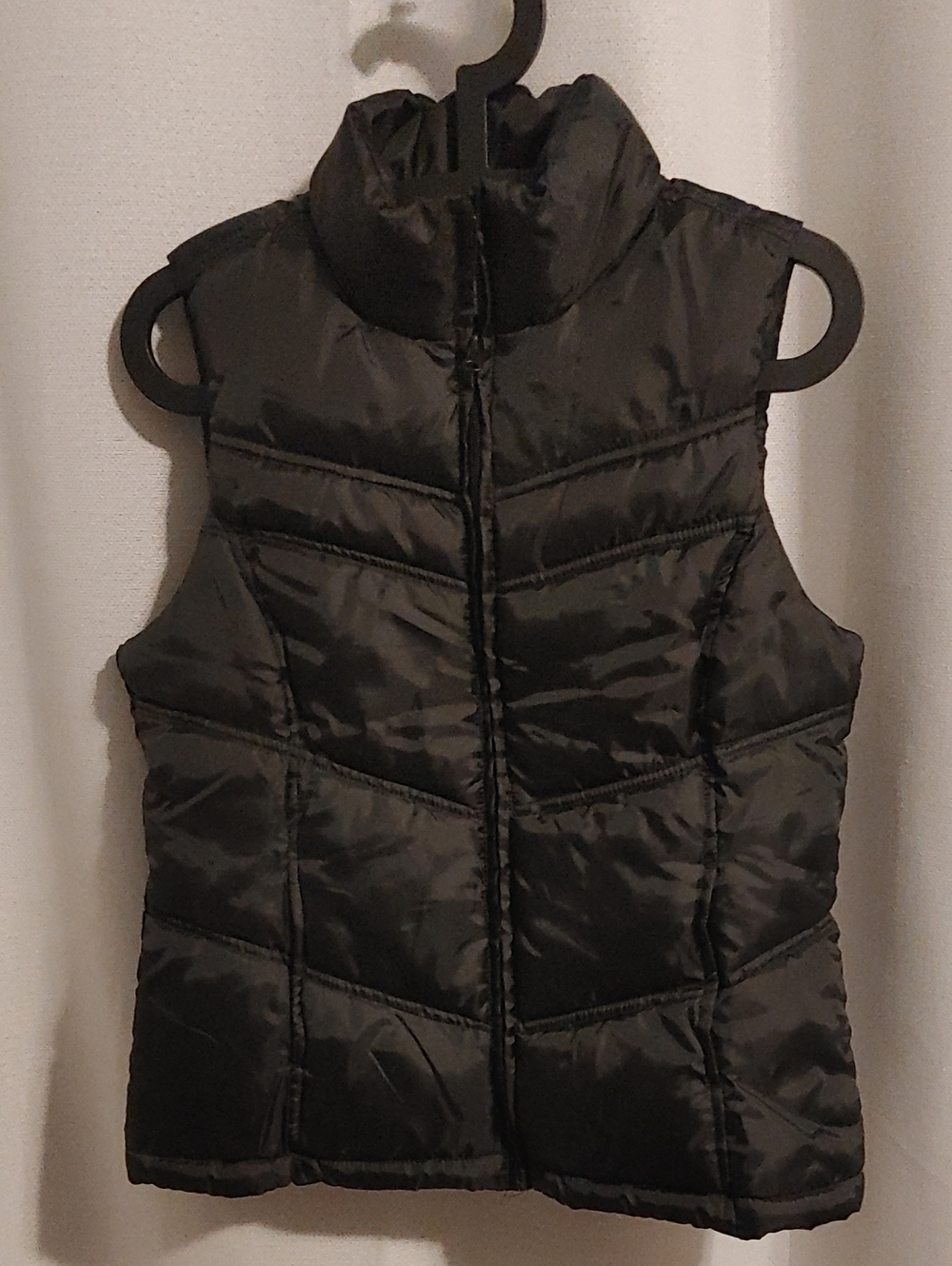 Merona Women's Black Quilted Puffer Vest, Like New
